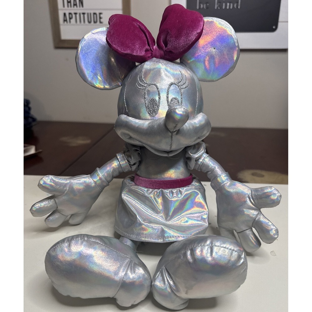 The Disney100 Platinum Celebration Minnie Mouse Silver Pink Bow - Picture 6 of 6